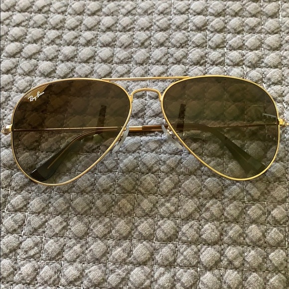 Ray-Ban Accessories - Ray Ban Aviator Classic